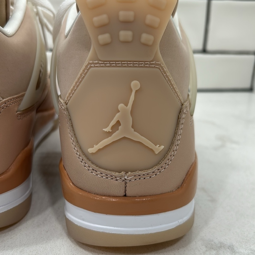 Nike Air Jordan 4 Retro High Top‎ Rose Gold Shimmer 2021 DJ0675-200 - Picture 12 of 16